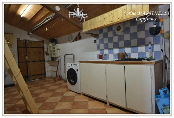 Bon Encontre - Maison en pierre 8 pièces, 200 m2 habitables - terrain de 9 567 m2 - piscine