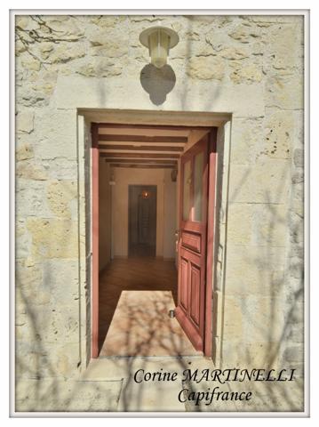 Bon Encontre - Maison en pierre 8 pièces, 200 m2 habitables - terrain de 9 567 m2 - piscine