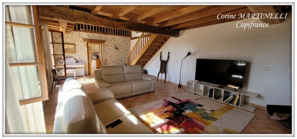 Bon Encontre - Maison en pierre 8 pièces, 200 m2 habitables - terrain de 9 567 m2 - piscine