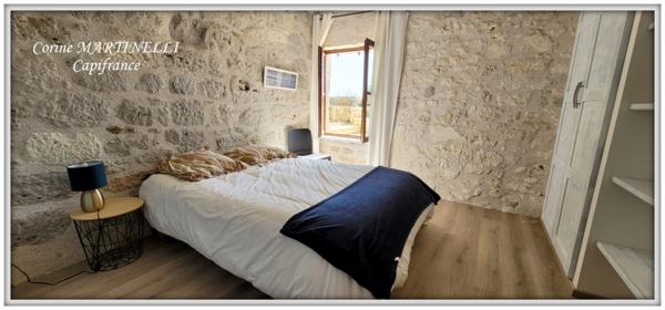 Bon Encontre - Maison en pierre 8 pièces, 200 m2 habitables - terrain de 9 567 m2 - piscine