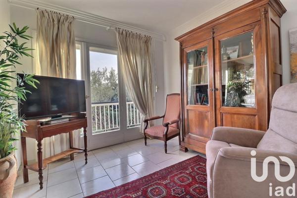 Appartement 3 pièces de 71 m² à La Seyne-sur-Mer (83500)