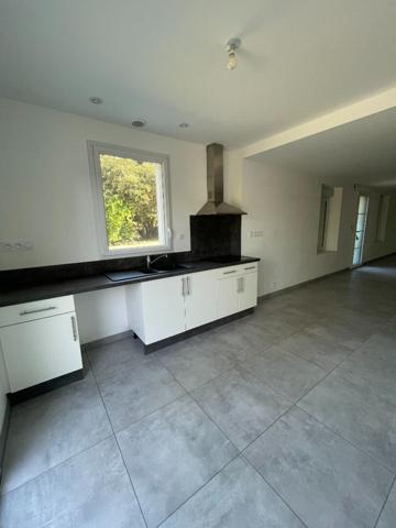 Maison Avrille 4 pièce(s) 112 m2