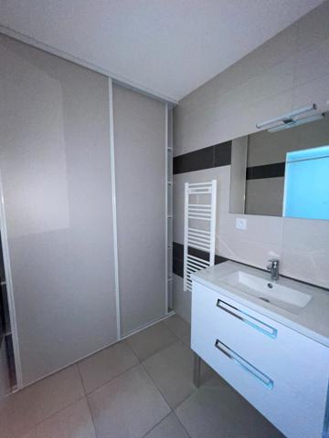 Maison Avrille 4 pièce(s) 112 m2