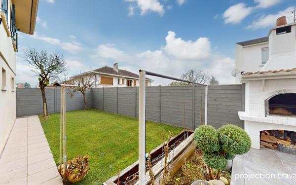 Maison à vendre    6 pièces •  Mondelange