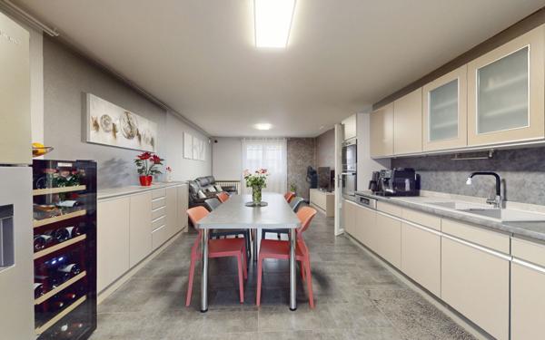 Maison à vendre    6 pièces •  Mondelange