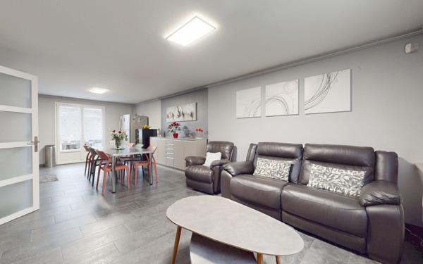 Maison à vendre    6 pièces •  Mondelange