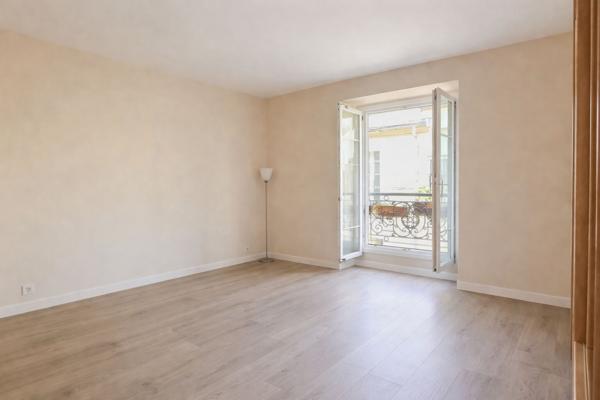Duplex de 3/4 pièces à vendre à Paris 11 - Saint-Ambroise