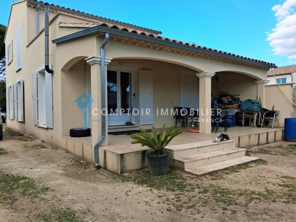 Villa
                                                                                                                                                                                                                                                                                                                        5 pièce(s)                                                                                                                                                                                                          4 chambre(s)                                                                                                                                                                                                          132  m²