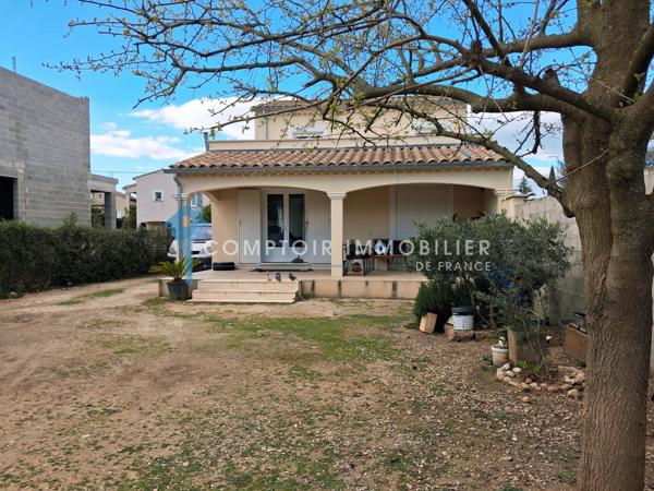 Villa
                                                                                                                                                                                                                                                                                                                        5 pièce(s)                                                                                                                                                                                                          4 chambre(s)                                                                                                                                                                                                          132  m²