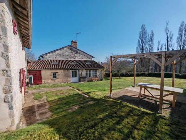 Maison à vendre 3 pièces de 90 m²