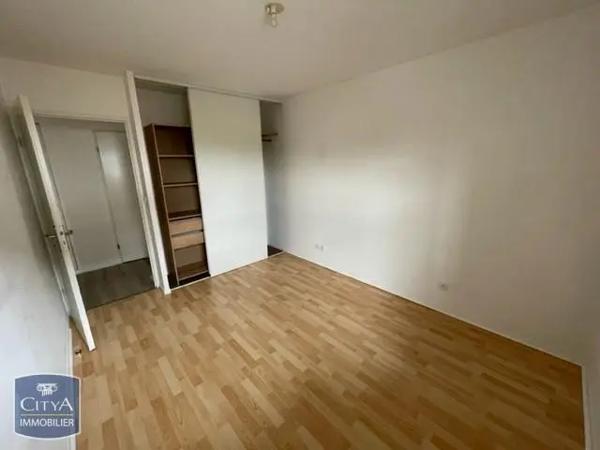 Appartement à louer 3 pièces 68.41m² Loos (59120)