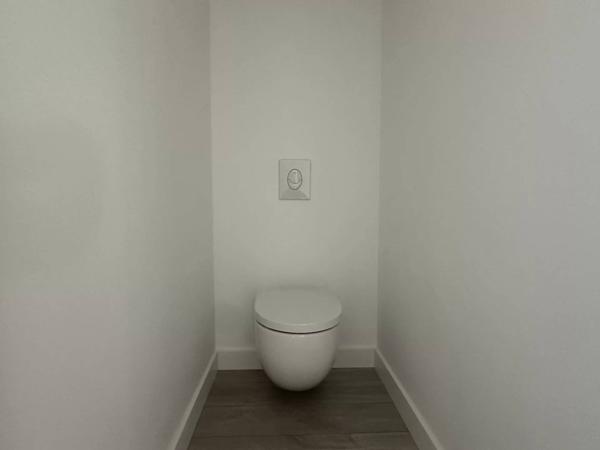 T3 – 62,10 m² + caves 32,10 m² – 2e étage – Centre Saint-Jean-d’Angély