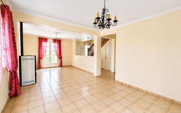 Maison à vendre    4 pièces • 115,88 m2 Beauvais