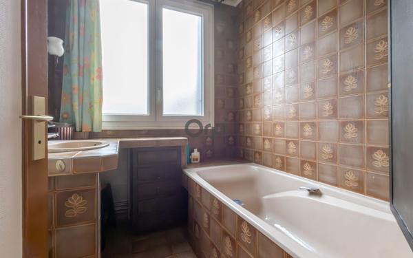 Maison à vendre    5 pièces • 104,41 m2 Châtenay-Malabry