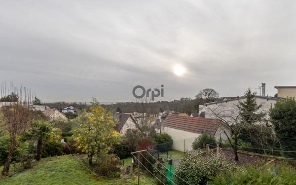 Maison à vendre    5 pièces • 104,41 m2 Châtenay-Malabry