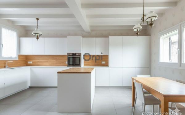 Maison à vendre    5 pièces • 104,41 m2 Châtenay-Malabry