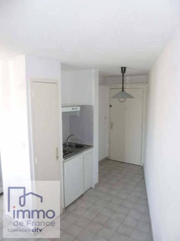 A LOUER STUDIO SUR GRENOBLE