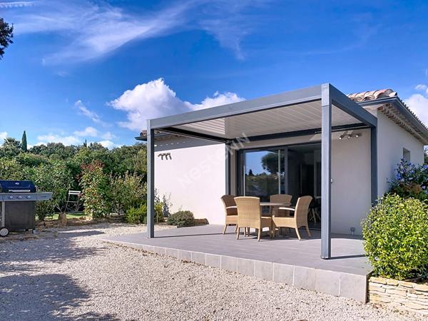 Maison d'architecte contemporaine, à La Cadiere D'Azur de 12 pièces de 280 m²