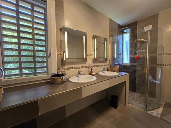 Vente Maison174 m² - 6 Pièces - CASTELCULIER (47240)