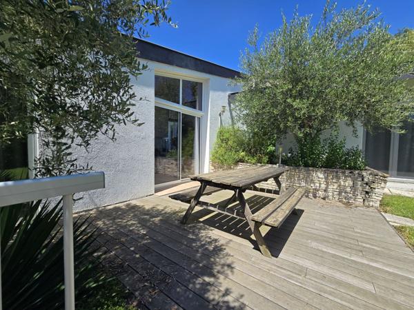 Vente Maison174 m² - 6 Pièces - CASTELCULIER (47240)