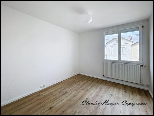 Appartement à vendre 3 pièces PARTHENAY (79) - 70,26 m² - 2 ch