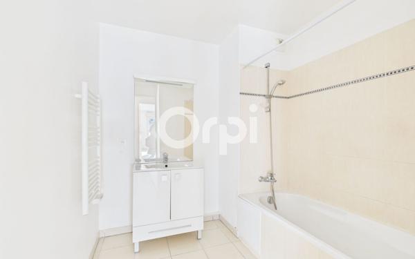 Appartement à vendre    3 pièces • 60,30 m2 Mandelieu-la-Napoule