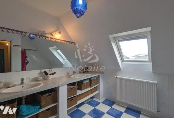 Maison contemporaine lumineuse avec jardin paysager sans vis-à-vis – Plouescat