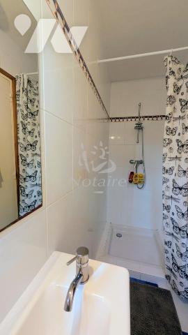 Maison contemporaine lumineuse avec jardin paysager sans vis-à-vis – Plouescat