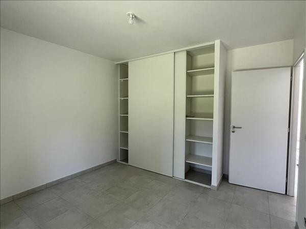 Maison à louer 650 € CC LEGUILLAC DE L AUCHE 3 p 68 m² DPE C