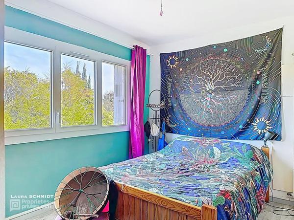 Appartement Brignoles grand balcon 3 pièce(s) 74 m2