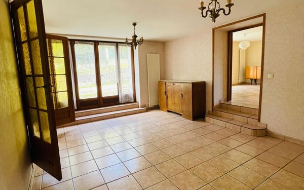 Maison à vendre    8 pièces • 193 m2 Caluire-et-Cuire