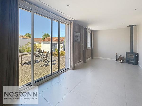 Maison 3 chambres + studio à vendre à Challans - Jardin, Garage et Proximité des Écoles