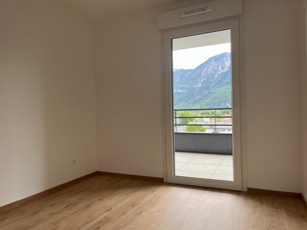 Appartement à vendre    4 pièces •  Ayse