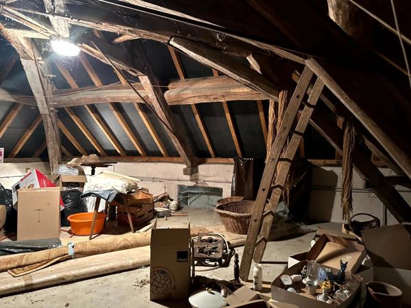 EXCLUSIVITE - Maison de village avec jardin – Idéale 1er achat ou résidence secondaire (Clamerey - 21390)