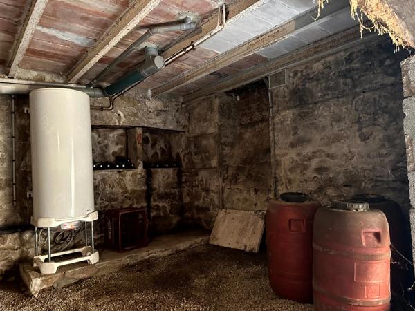 EXCLUSIVITE - Maison de village avec jardin – Idéale 1er achat ou résidence secondaire (Clamerey - 21390)