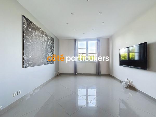 Vente Appartement45,94 m² - 2 Pièces - SAINT MAUR DES FOSSES (94210)