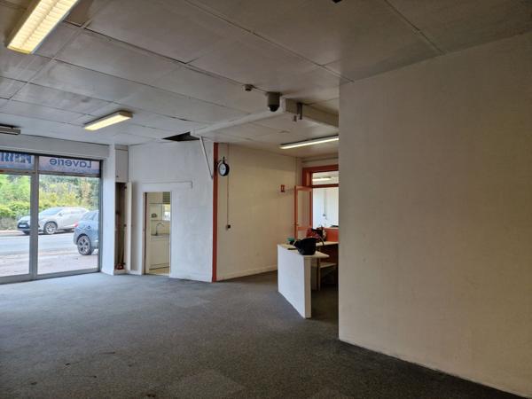 Location Local commercial130 m² - FERRIERES EN GATINAIS (45210)