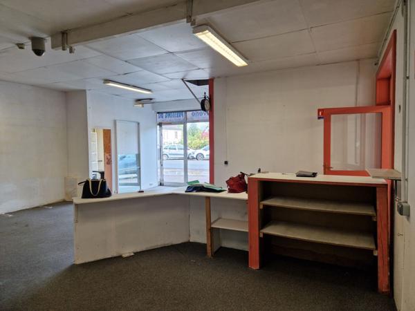 Location Local commercial130 m² - FERRIERES EN GATINAIS (45210)