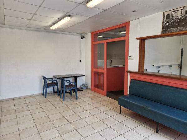 Location Local commercial130 m² - FERRIERES EN GATINAIS (45210)