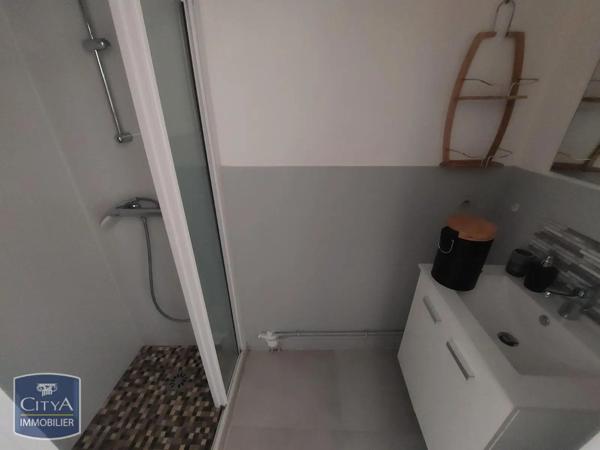 Appartement à louer 2 pièces 33.35m²