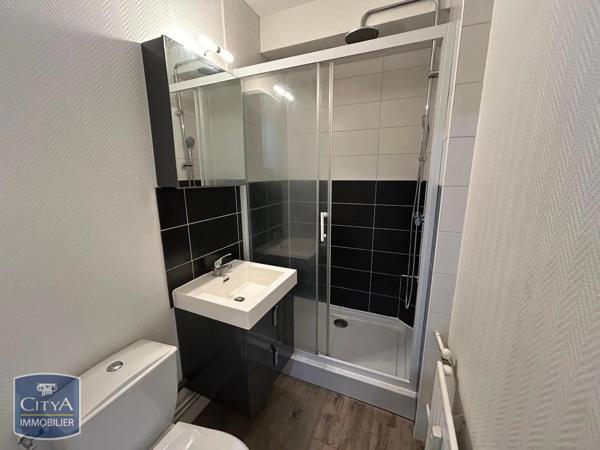 Appartement à louer 1 pièce 23.65m²