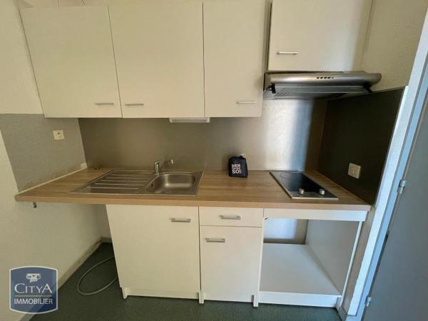 Appartement à louer 2 pièces 46.95m² Pau (64000)