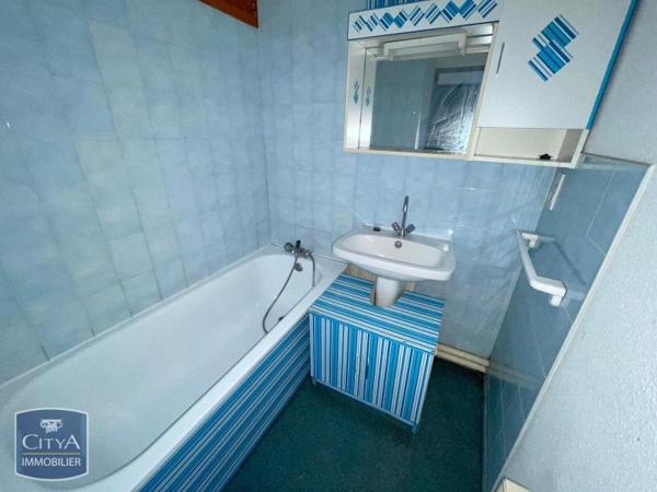 Appartement à louer 2 pièces 46.95m² Pau (64000)