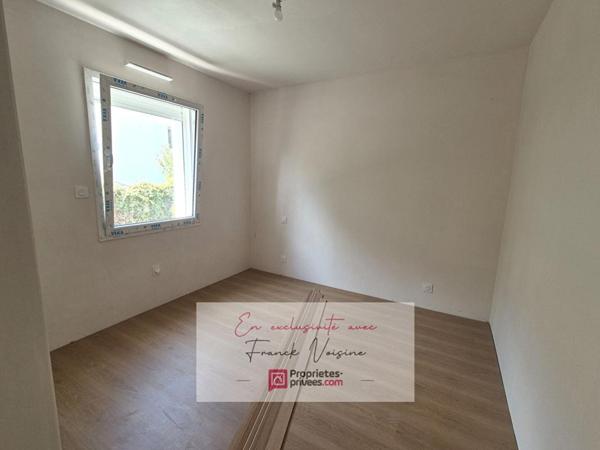 A VENDRE en Exclusivité à L'Oie, maison de 125 m2 avec 4 chambres sur une parcelle de 644 m2 env