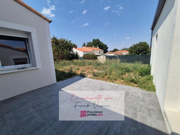 A VENDRE en Exclusivité à L'Oie, maison de 125 m2 avec 4 chambres sur une parcelle de 644 m2 env