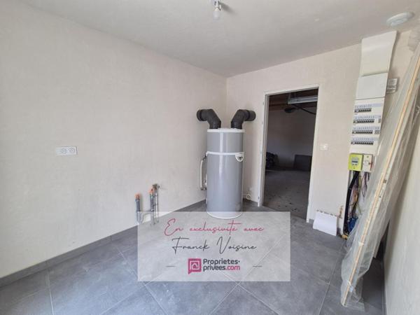 A VENDRE en Exclusivité à L'Oie, maison de 125 m2 avec 4 chambres sur une parcelle de 644 m2 env