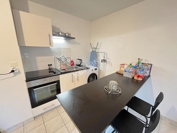 INVESTISSEMENT LOCATIF BRUZ - Appartement 2 pieces 32 m2 - Proche transports