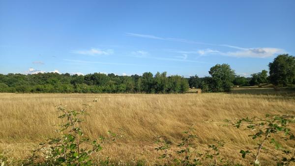 Terrain secteur de la Double de 2200 m2.