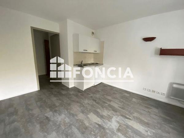 Location Studio 19.95 m² - 1/3 IMPASSE DES TERRASSES Cergy St Christophe 95800