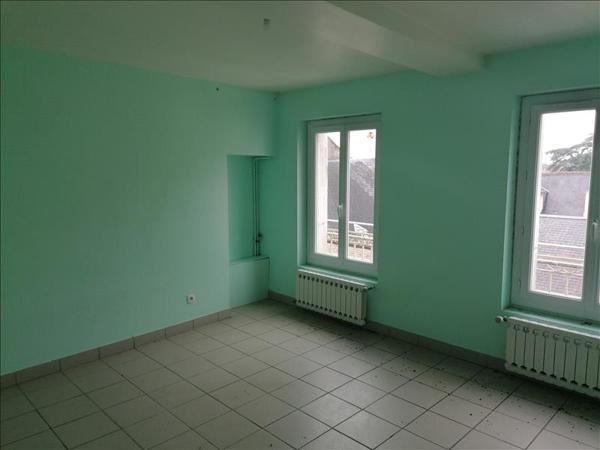 Appartement à louer 765 € CC L ILE BOUCHARD 5 p 113 m² DPE C
